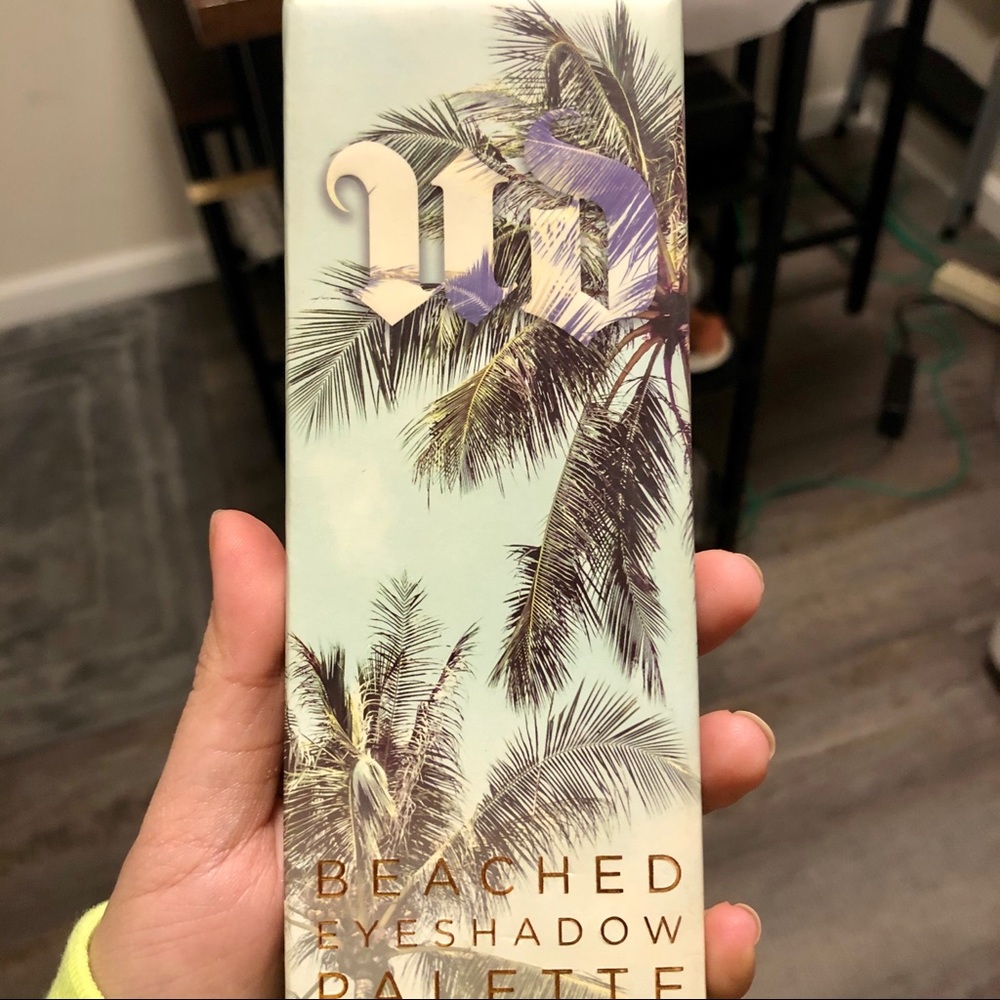 UD BEACH PALETTE💘